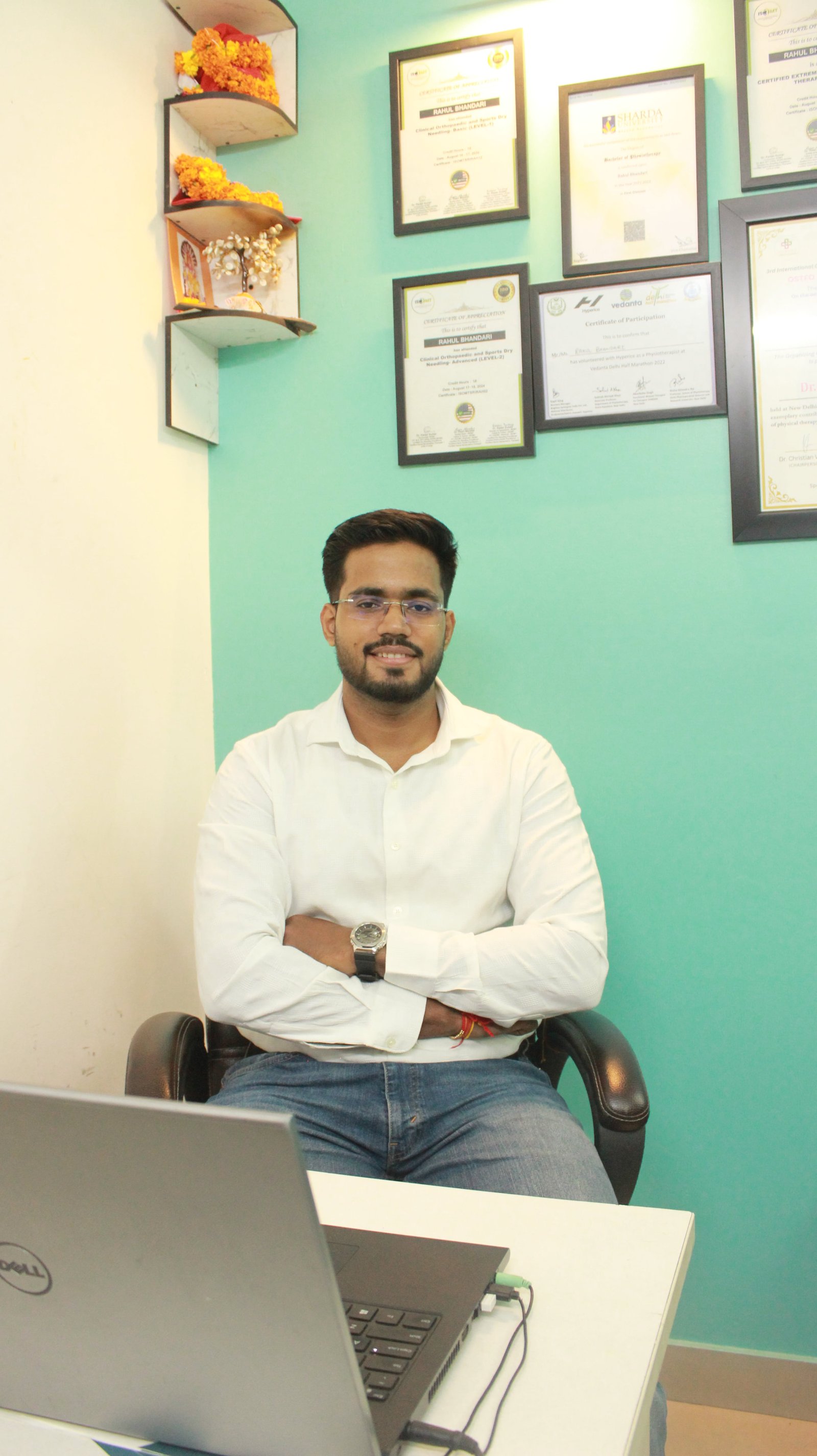 Dr. Rahul Bhandari, lead physiotherapist at Symphysio Physiotherapy Clinic, Sarita Vihar